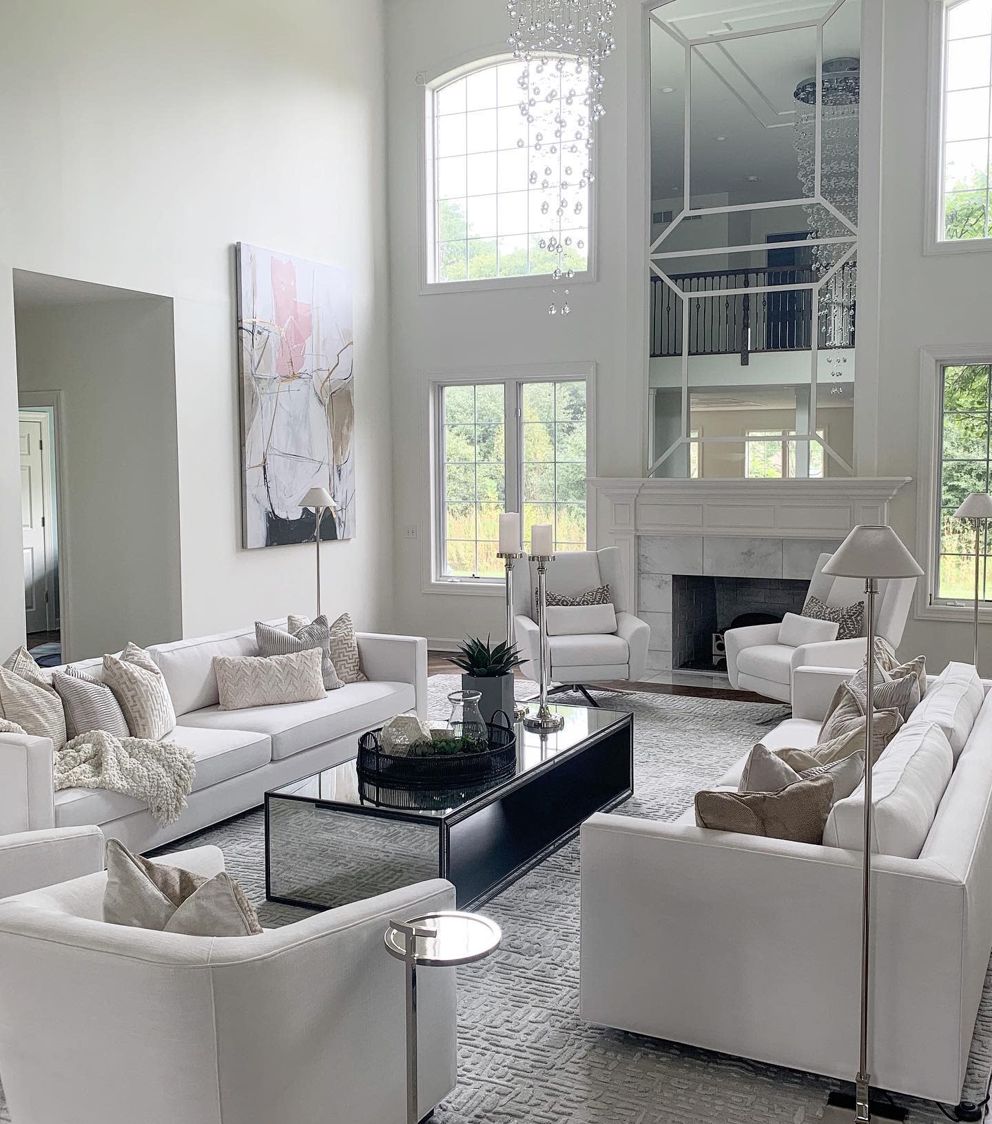 livingroom-aesthetic-room-ideas-steffanie_danby_interiors