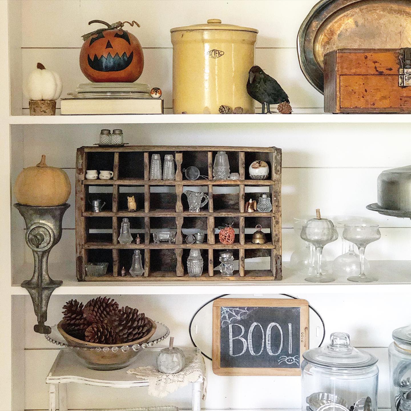 Vintage fall decor 