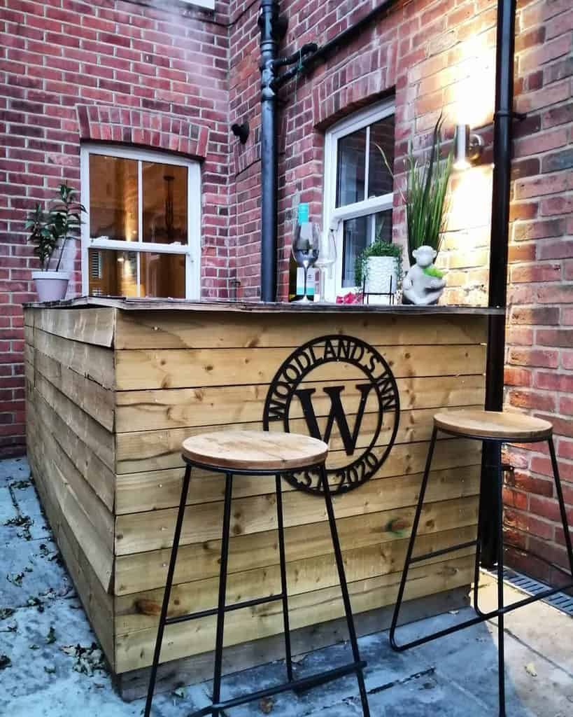 Bar pallet furniture ideas