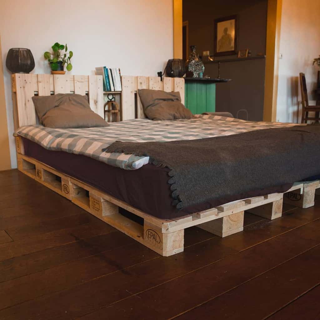 Bedroom pallet furniture ideas 