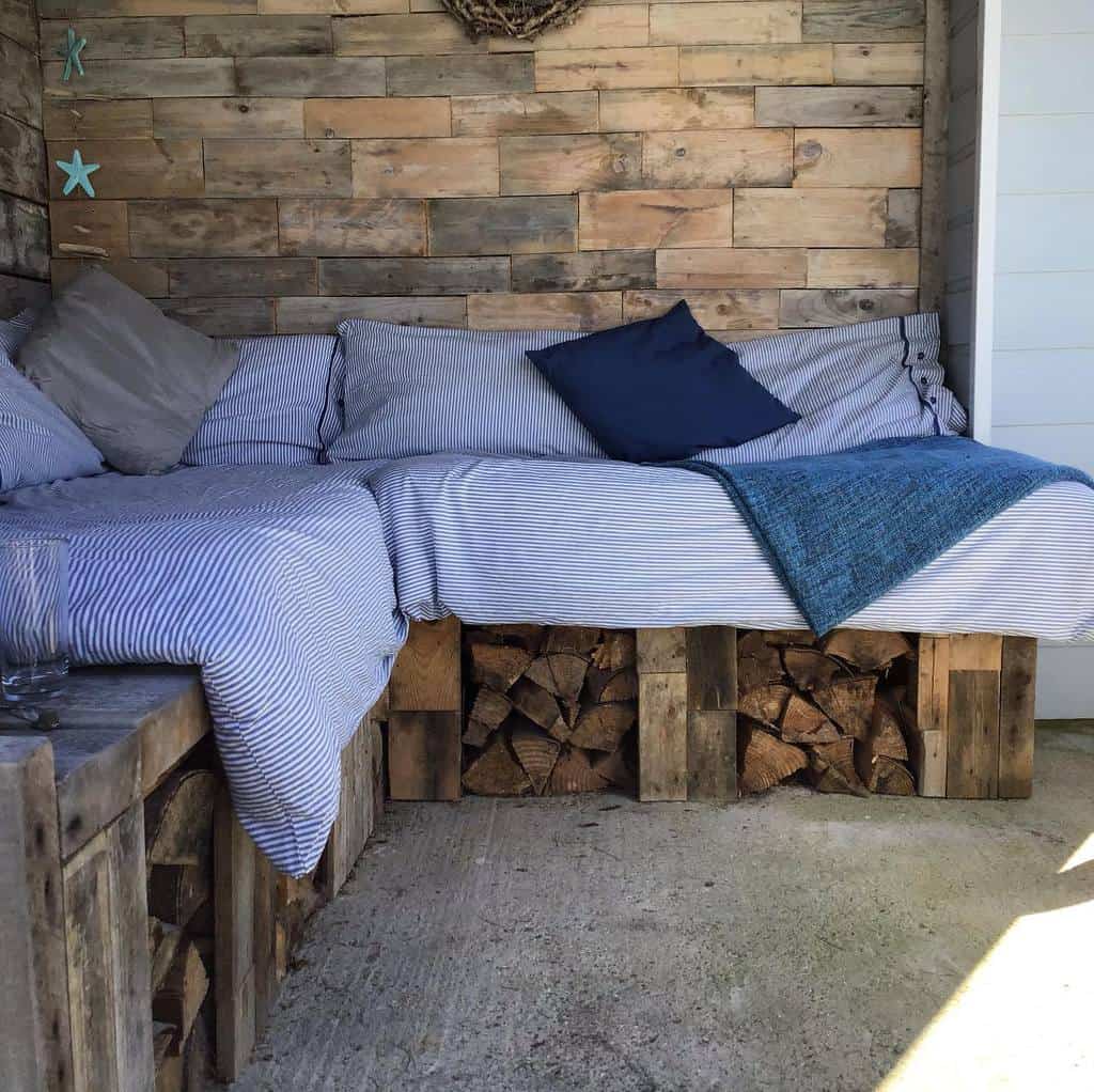 DIY pallet furniture ideas 