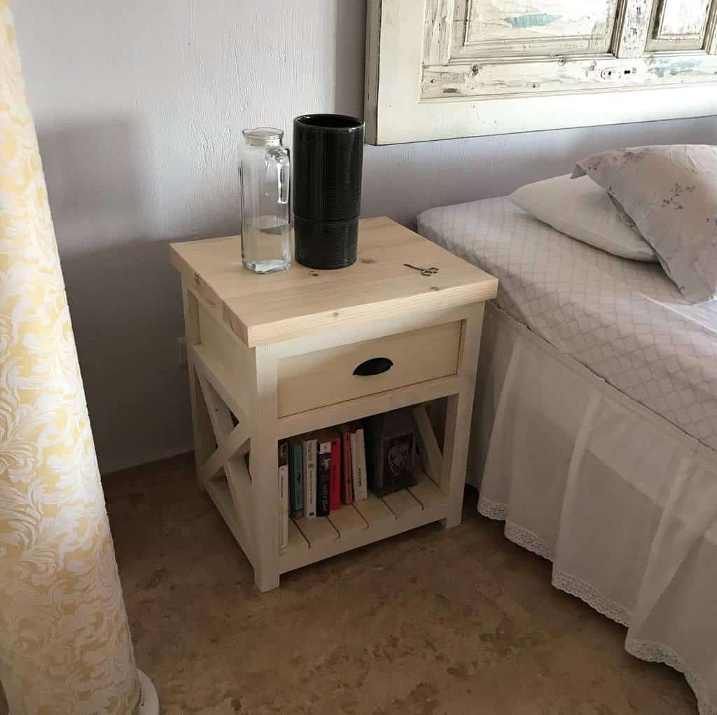 Nightstand pallet furniture ideas 