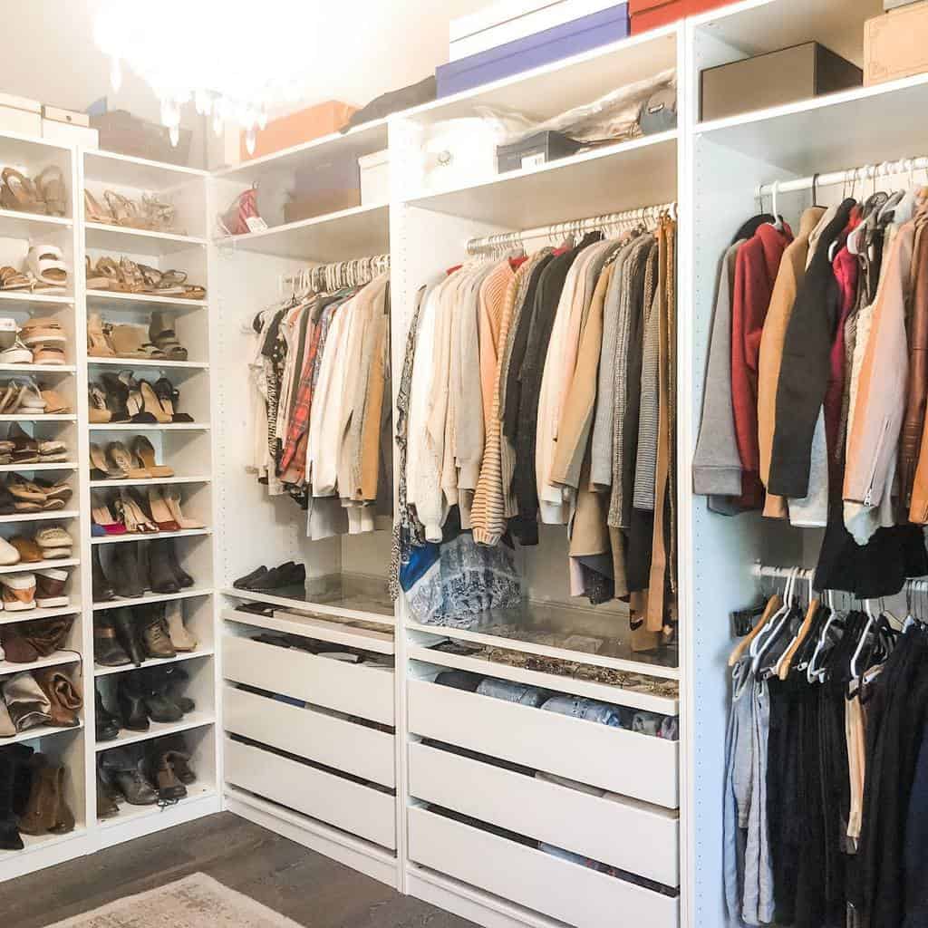 Wardrobe with drawers