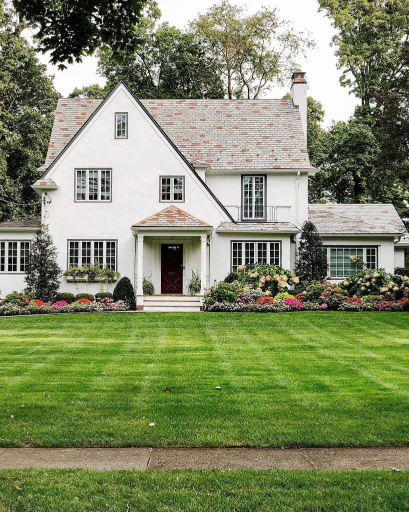 16 Curb Appeal Ideas for a Beautiful Home Exterior - Trendey