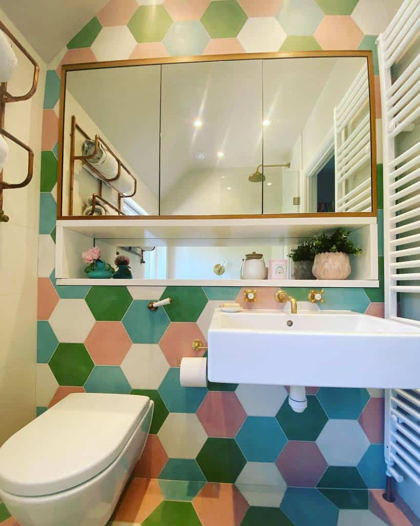 Niche over the toilet storage ideas 