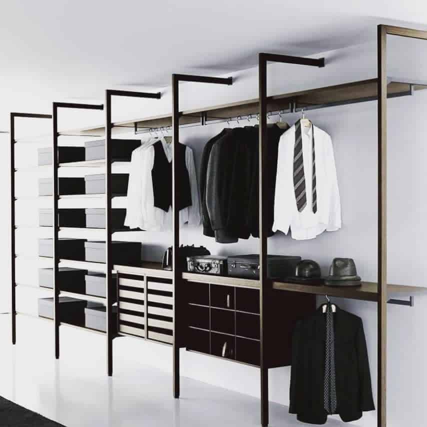 Wall mounted clothes rack