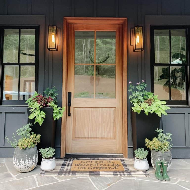 19 Front Porch Decorating Ideas for Better Curb Appeal