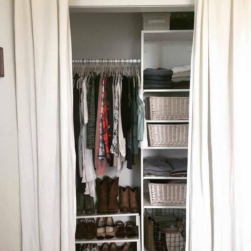 Closet with curtain door