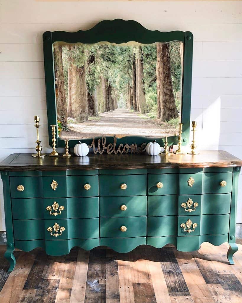 14 Chalk Paint Furniture Ideas