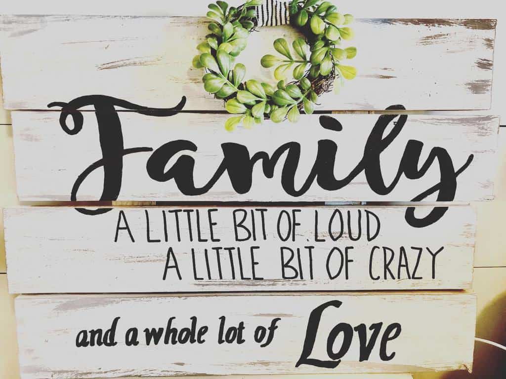 Family Wood Sign Ideas -thedistressedprincessblog