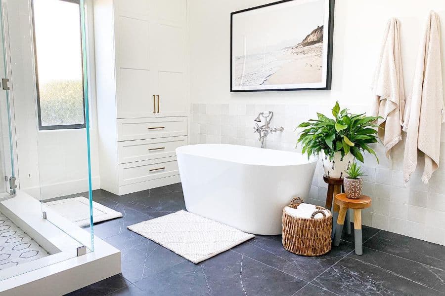 18 Bathroom Art Ideas to Elevate Your Space