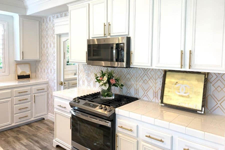 12 Kitchen Backsplash Ideas on a Budget