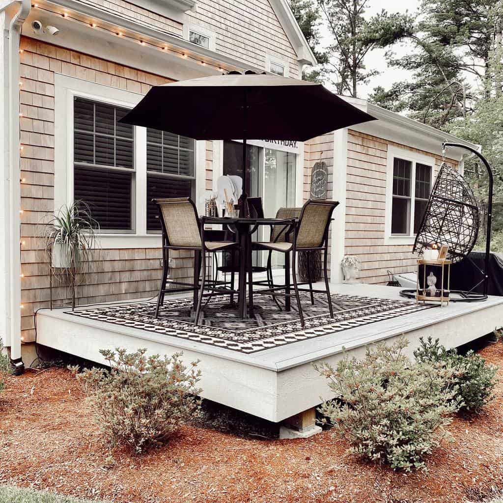 16 Backyard Deck Ideas on a Budget