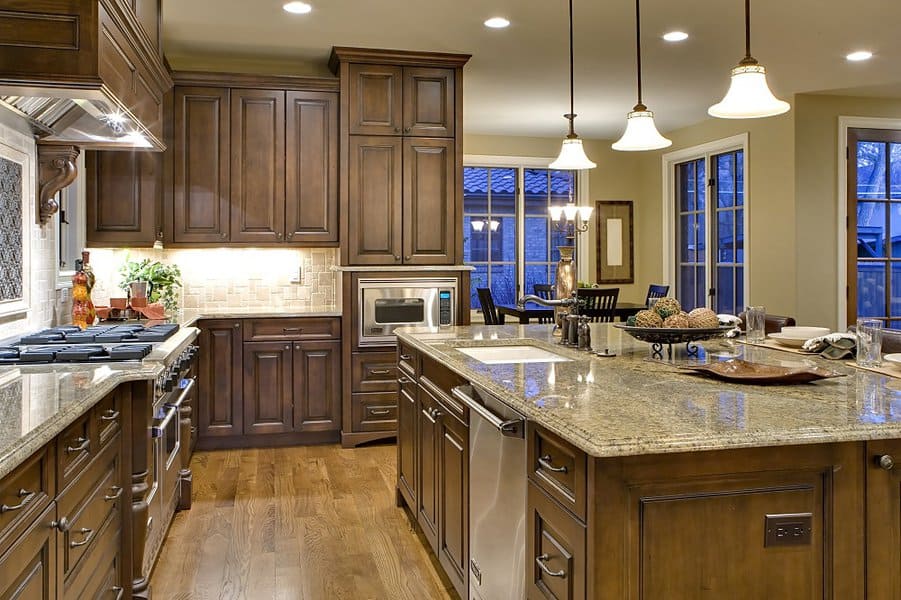 What Color Paint Goes with Brown Granite? - Trendey