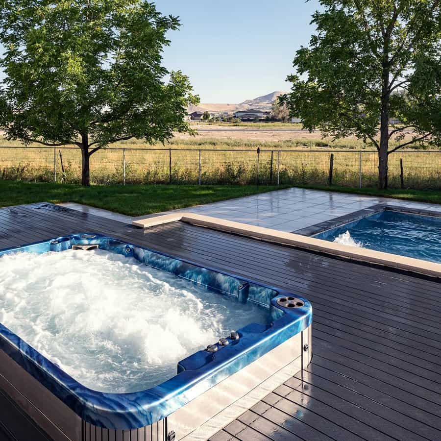 Hot tub deck