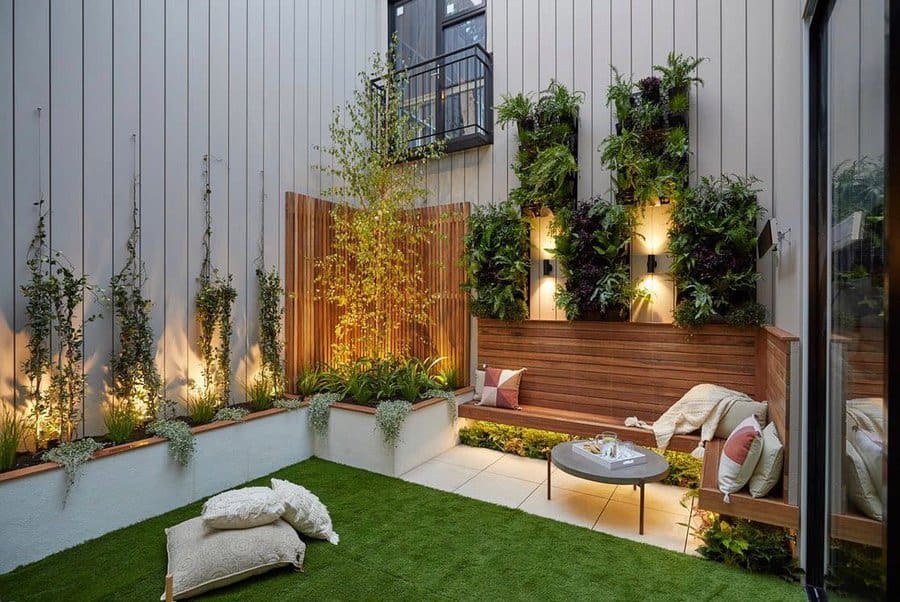 Decorating Ideas for a Backyard