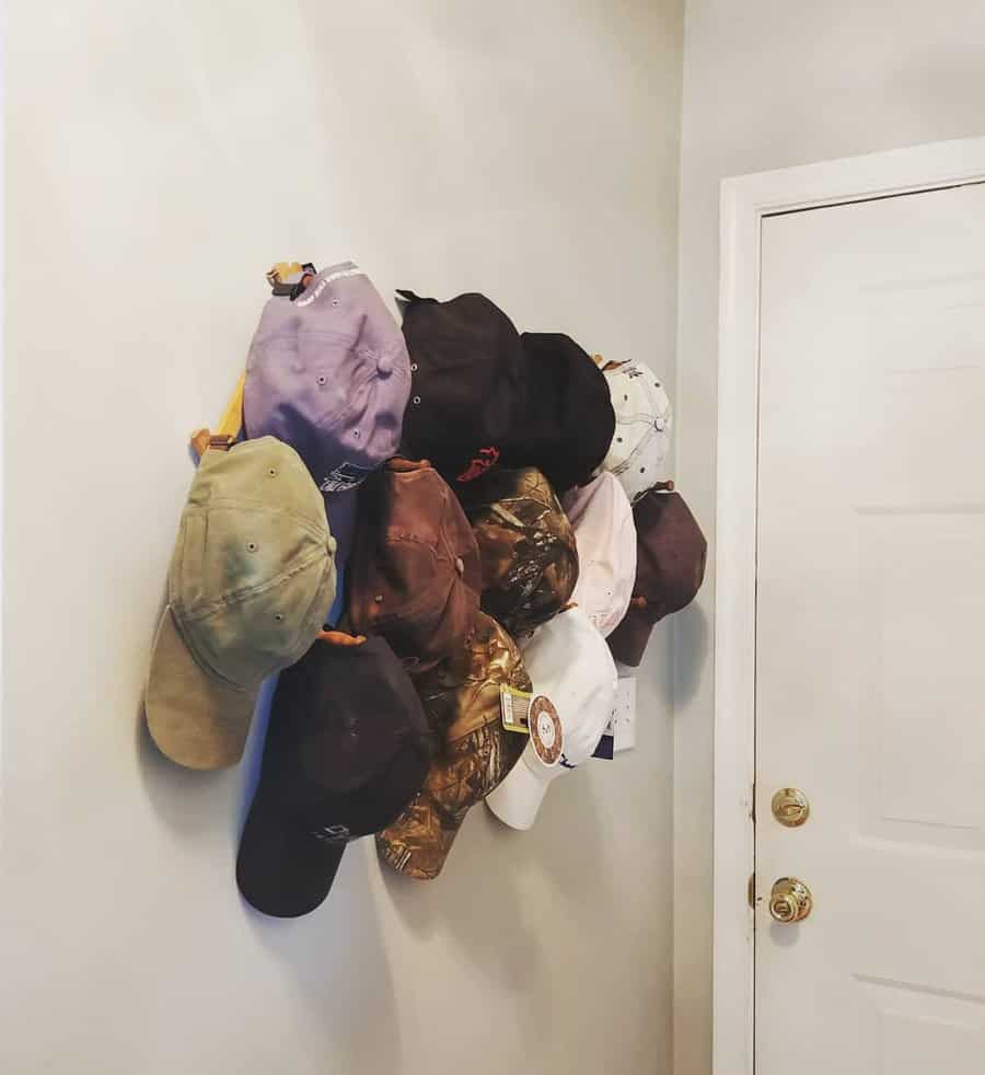 Wall art hat rack