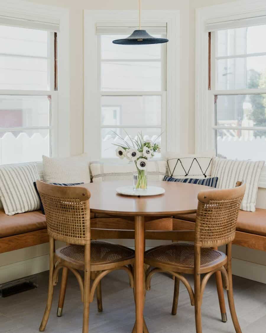 Breakfast nook