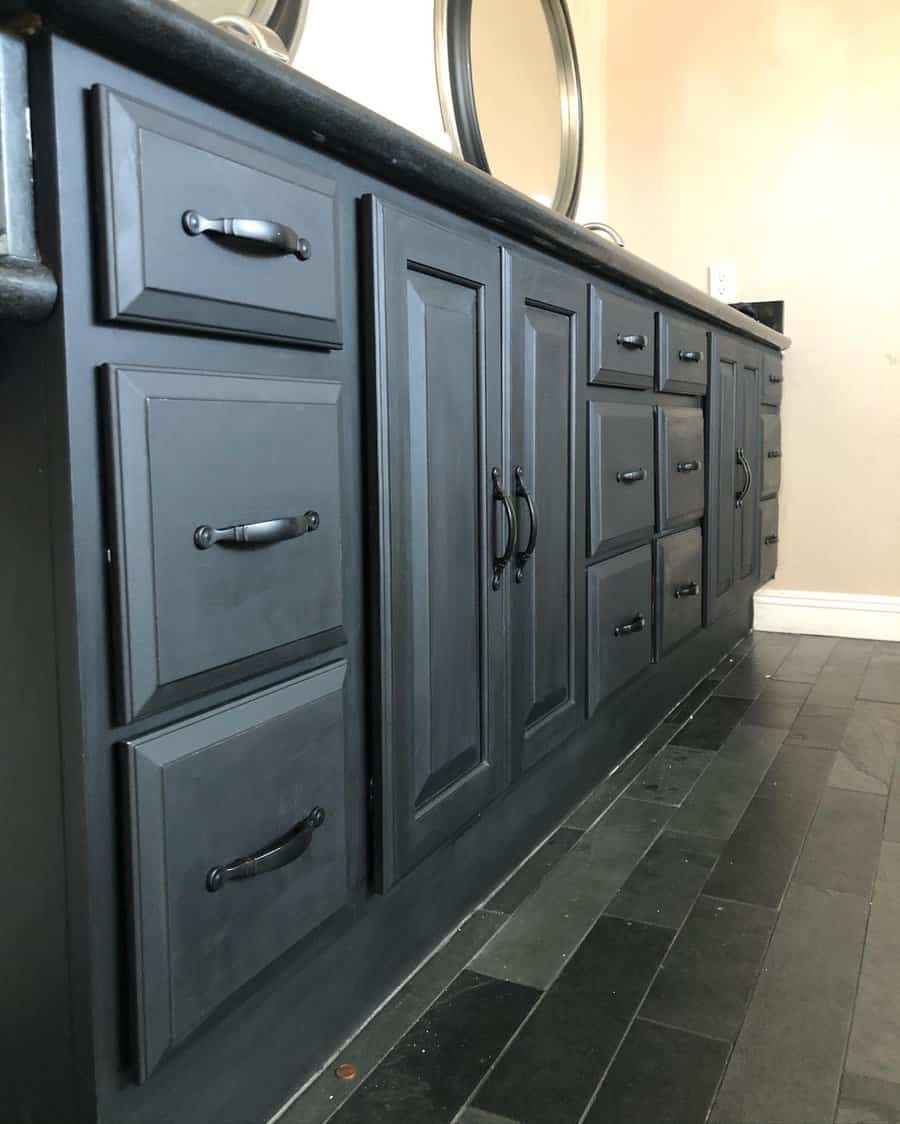 Black bathroom cabinet