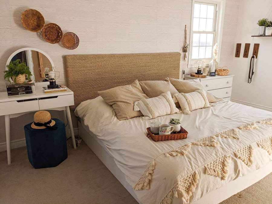 Boho Apartment Bedroom Ideas thevandamfamdiy