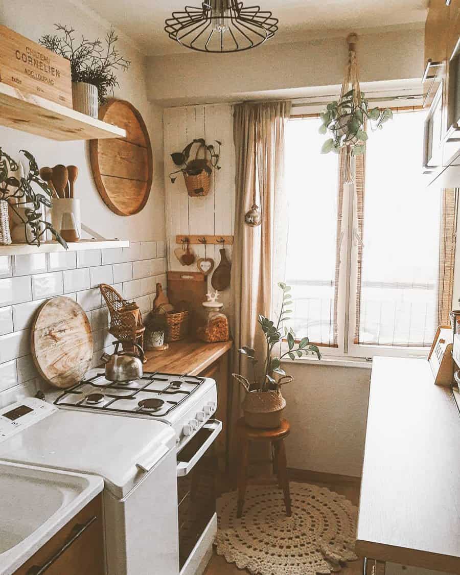 Rustic kitchen with macrame 