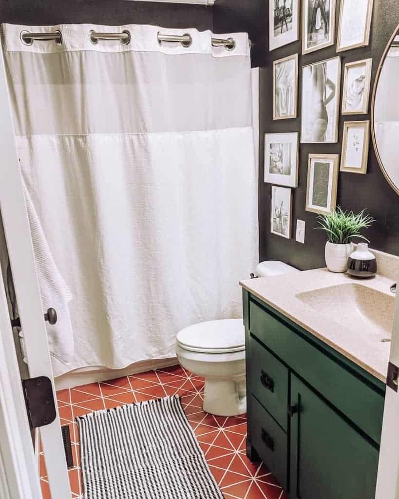 57 Unique Shower Curtain Ideas for Your Bathroom