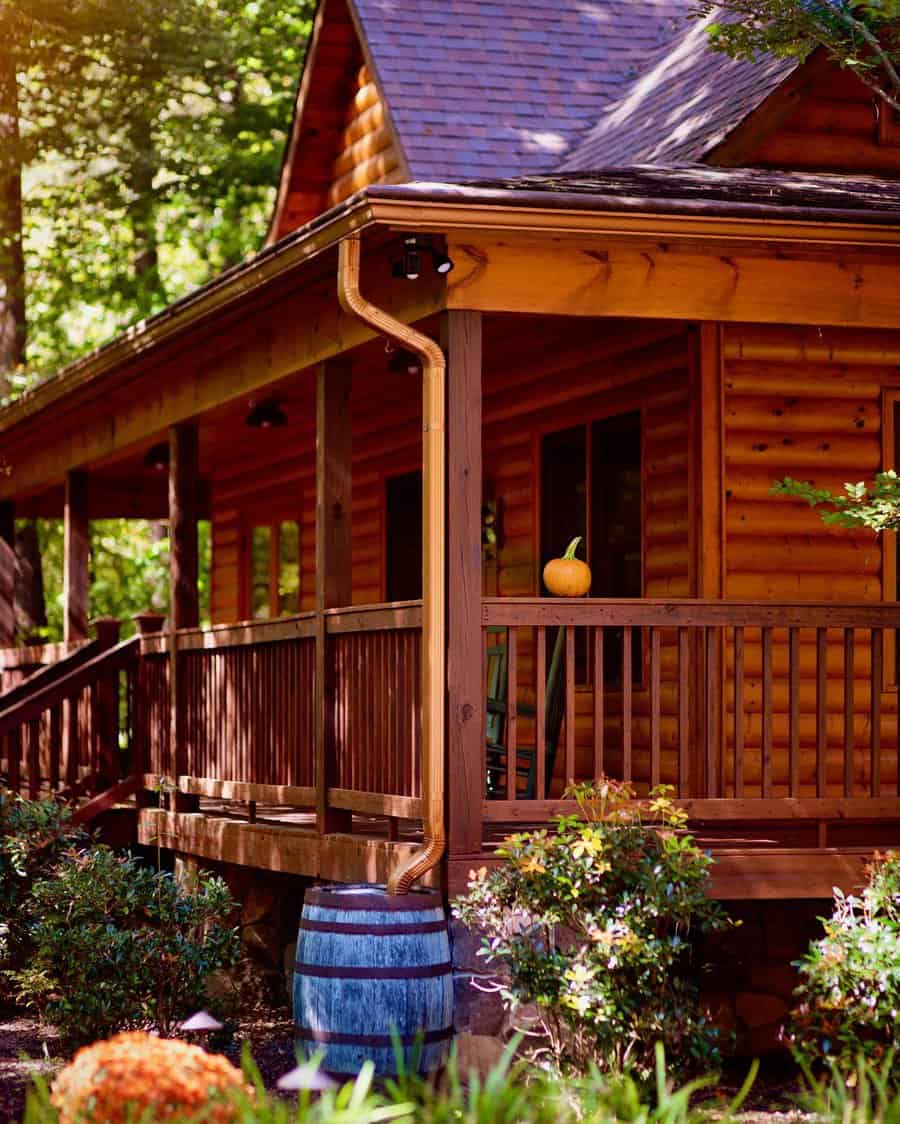 Cabin Porch Roof Ideas lazycreekcabin 1