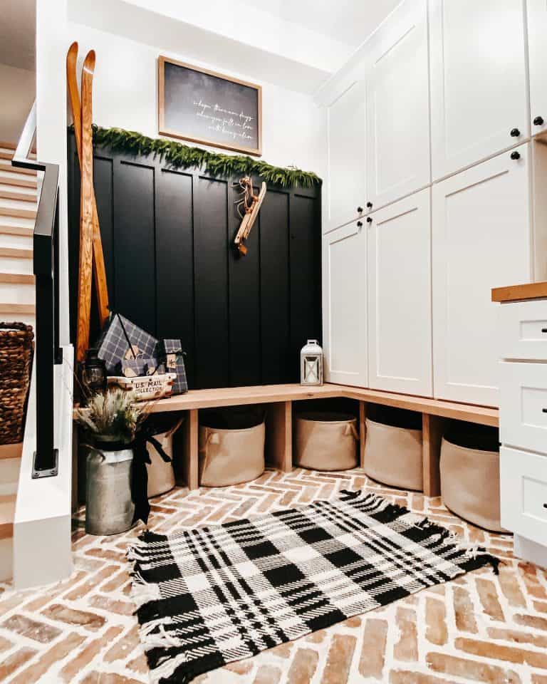 13 Creative Mudroom Storage Ideas and Solutions