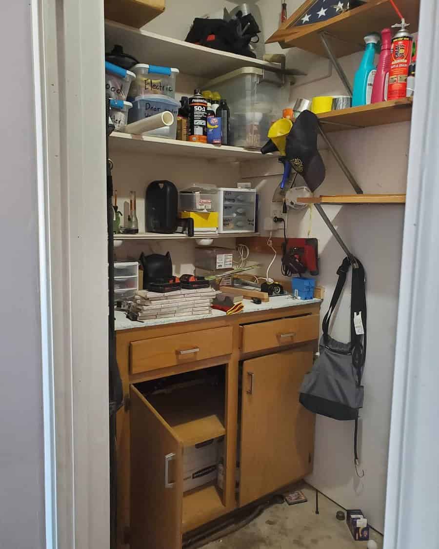 Closet tool storage