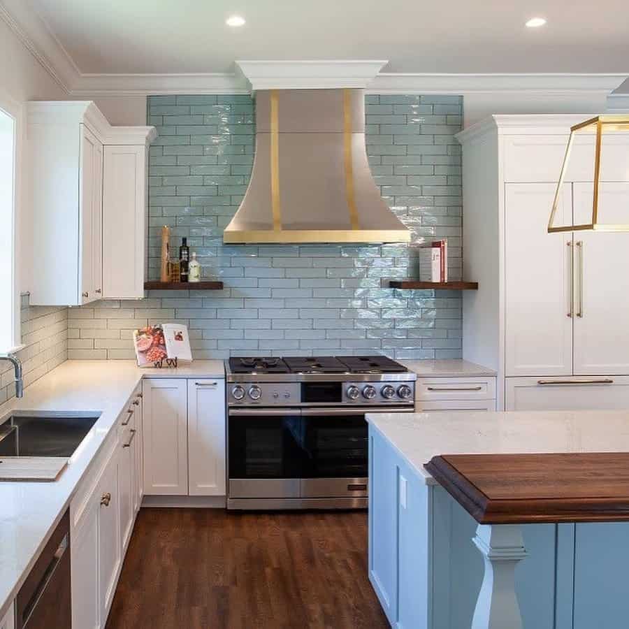 kitchen hood with beveled backsplash tiles