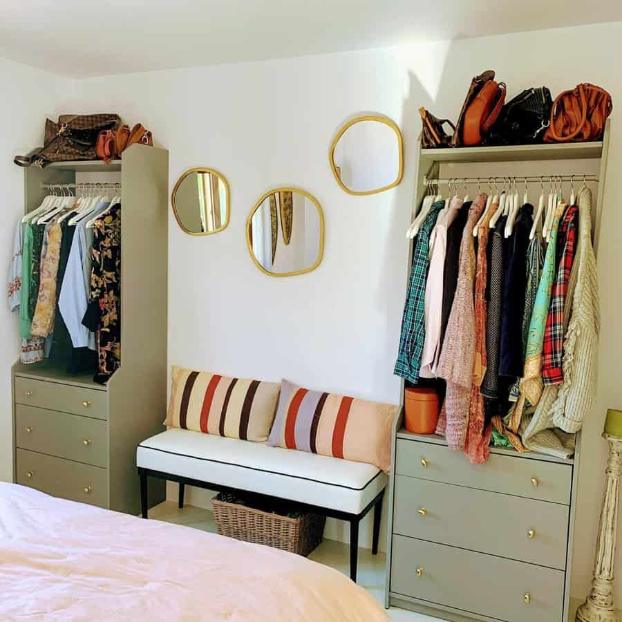 Open closet storage