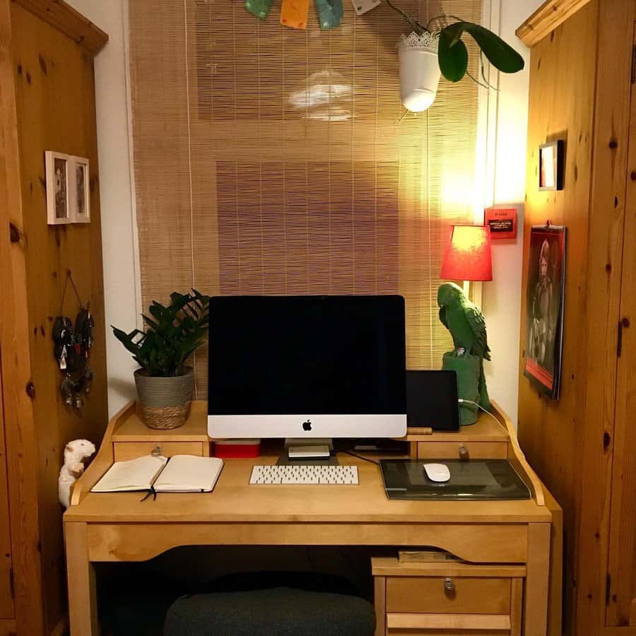 Ergonomic home computer desk