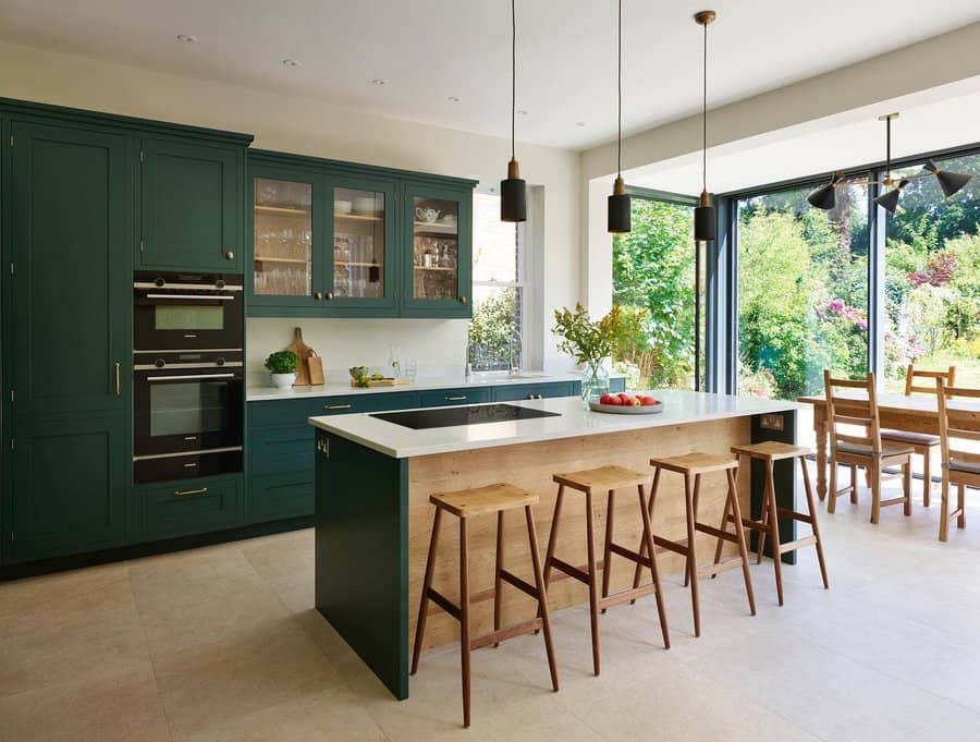 Contemporary kitchen island