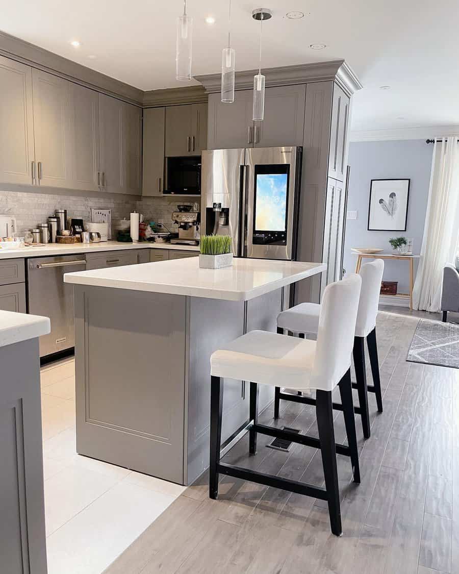 Contemporary kitchen island