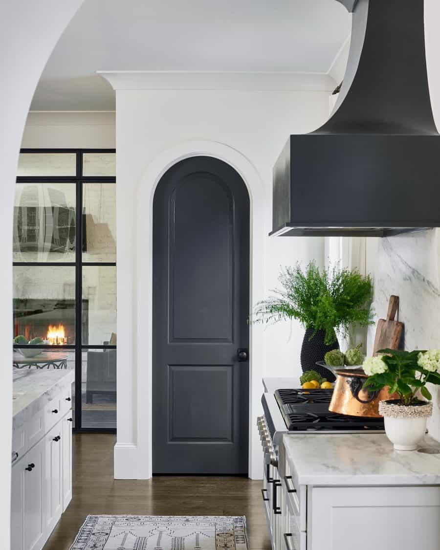 11 Pantry Door Design Ideas and Styles - Trendey