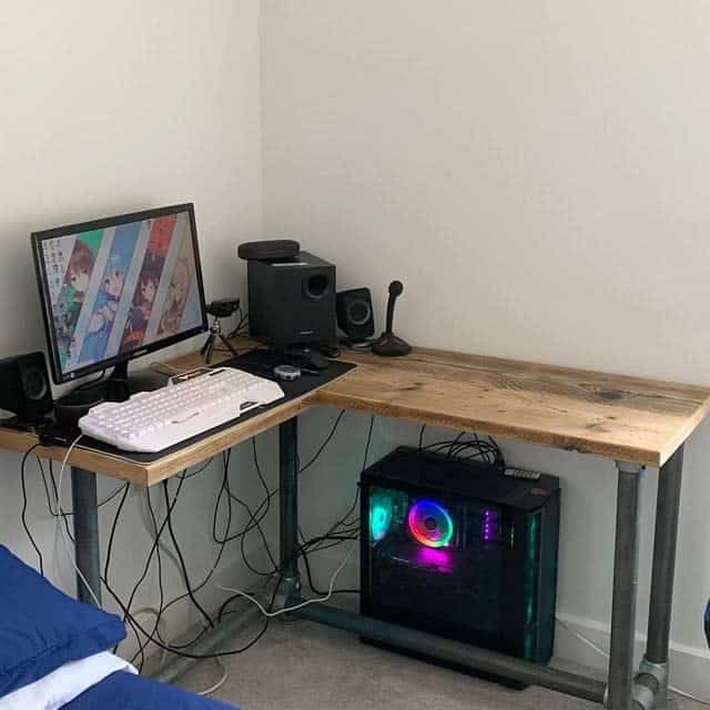 Home corner desk