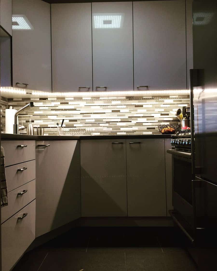 High gloss grey kitchen cabinet