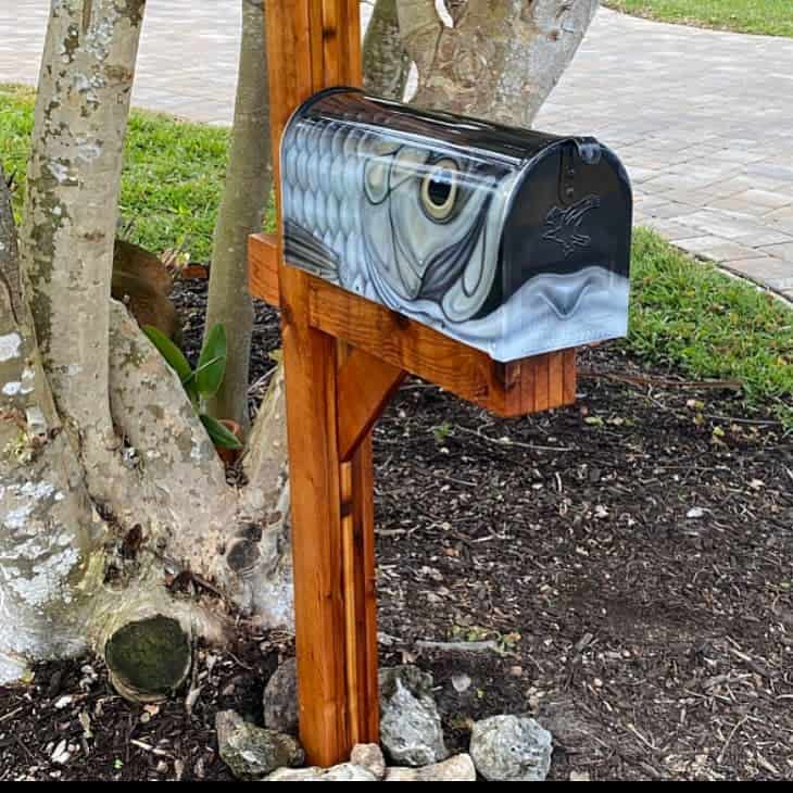 mailbox with painted art