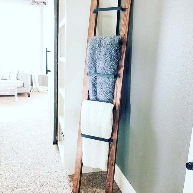blanket ladder