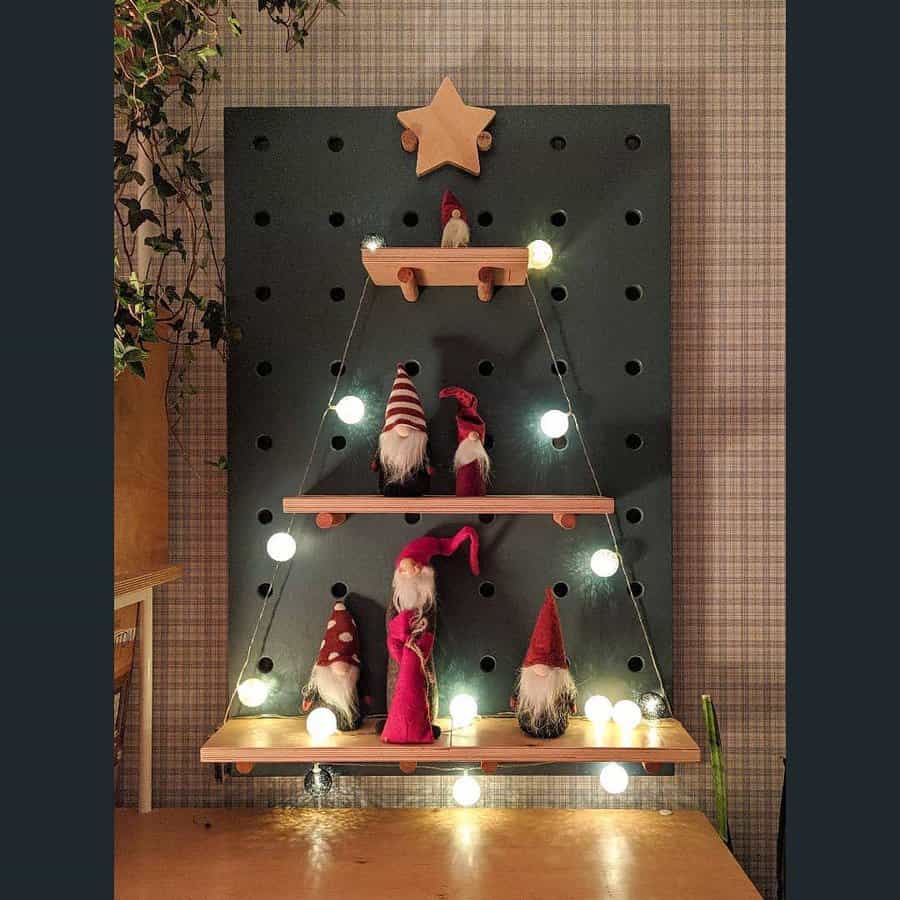 peg board Christmas tree