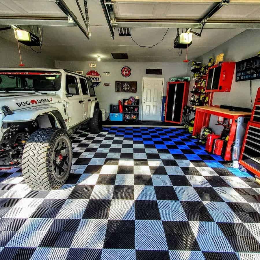garage with light grey walls with swisstrax tiles