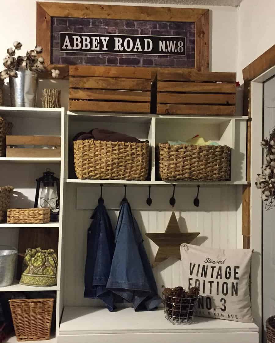 DIY mudroom storage ideas