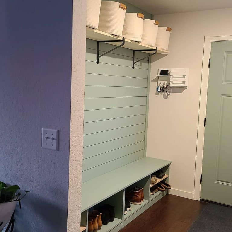 13 Creative Mudroom Storage Ideas and Solutions