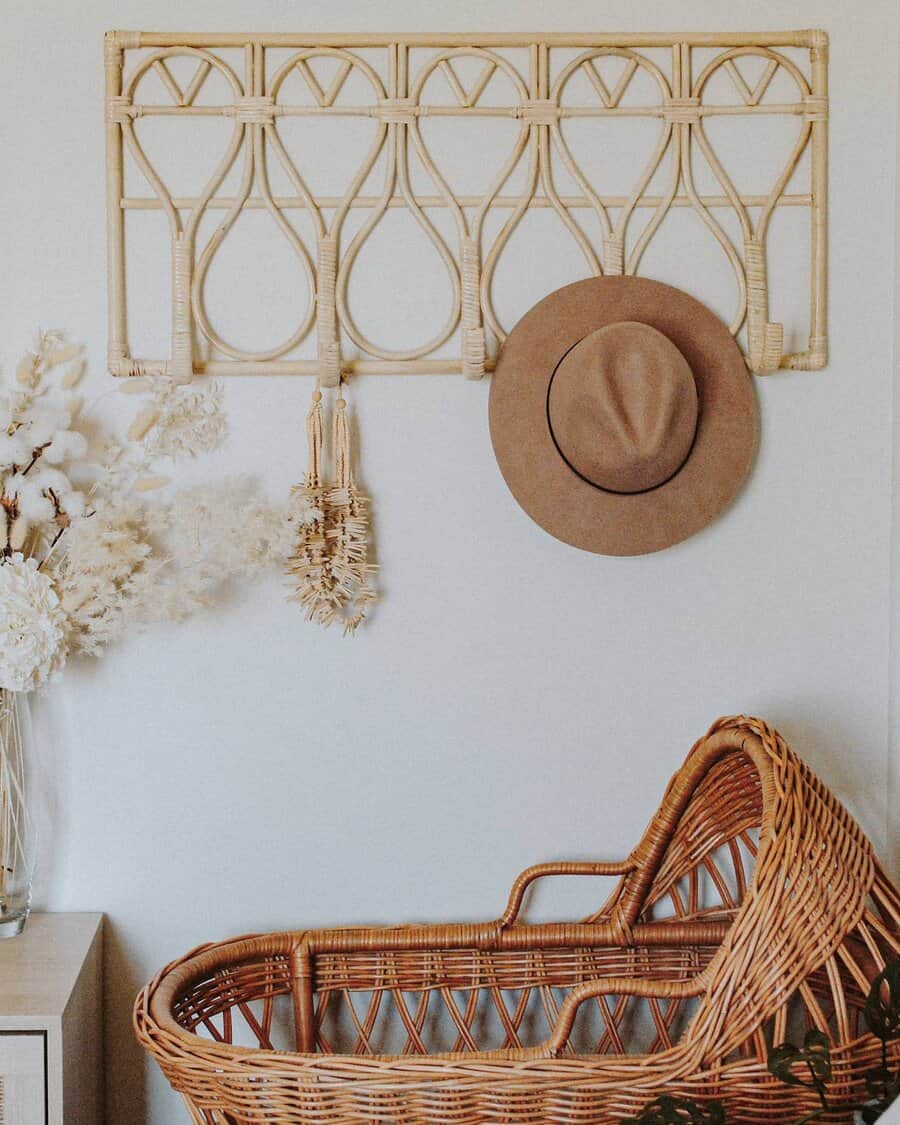 Wooden wall mounted hat rack