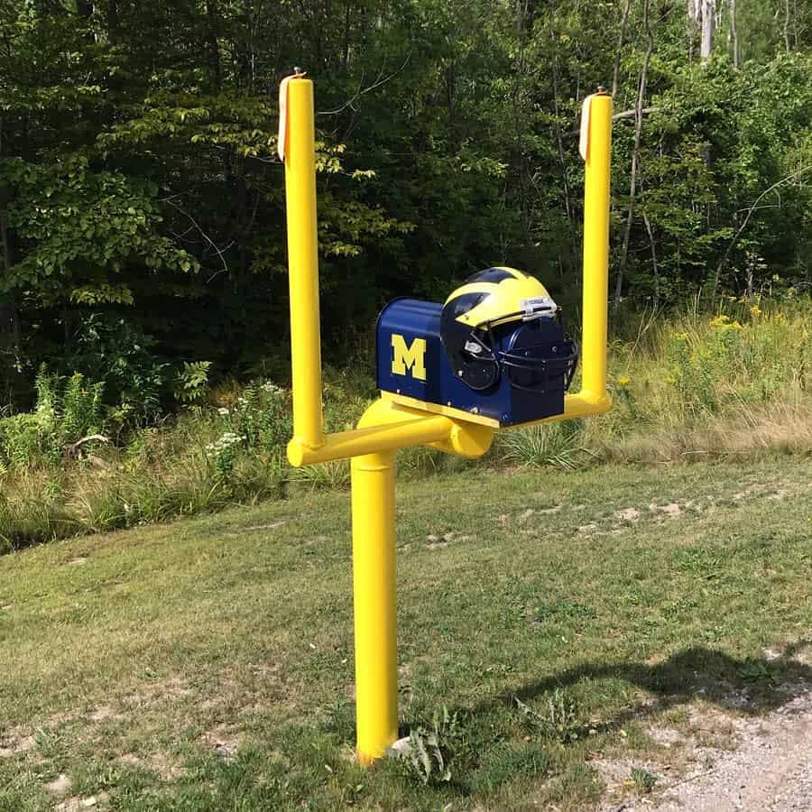 Decorative mailboxes