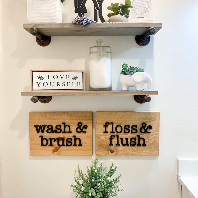 23 Rustic Bathroom Decor Ideas for Your New Makeover