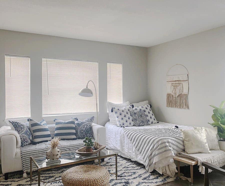 Living room with daybed and potted plants