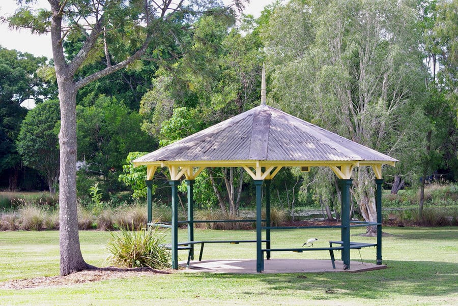 Round gazebo