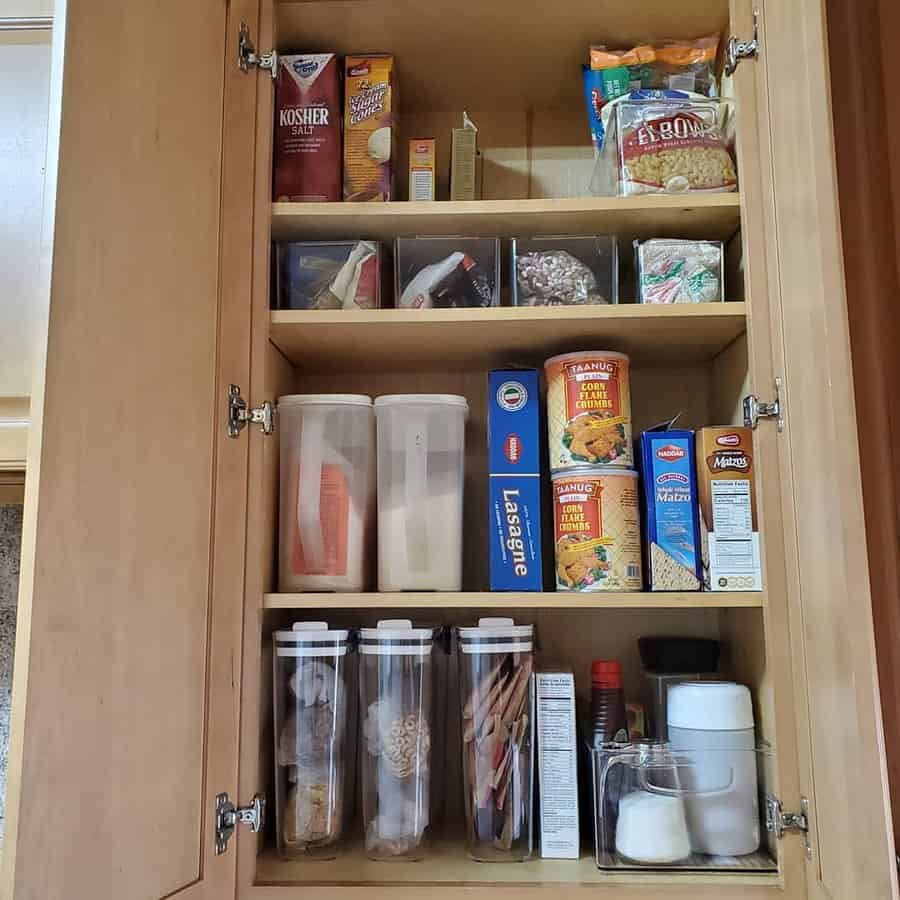 Categorized snack pantry