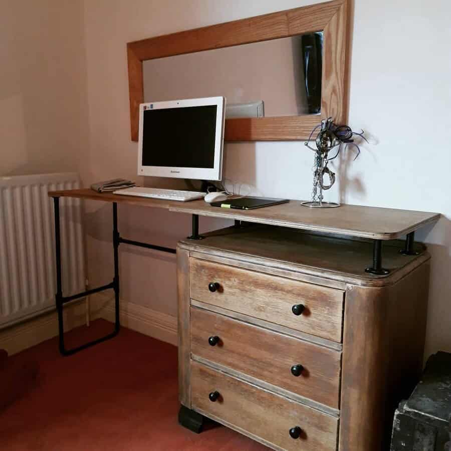 Rustic desk with vintage drawer unit and pipe legs